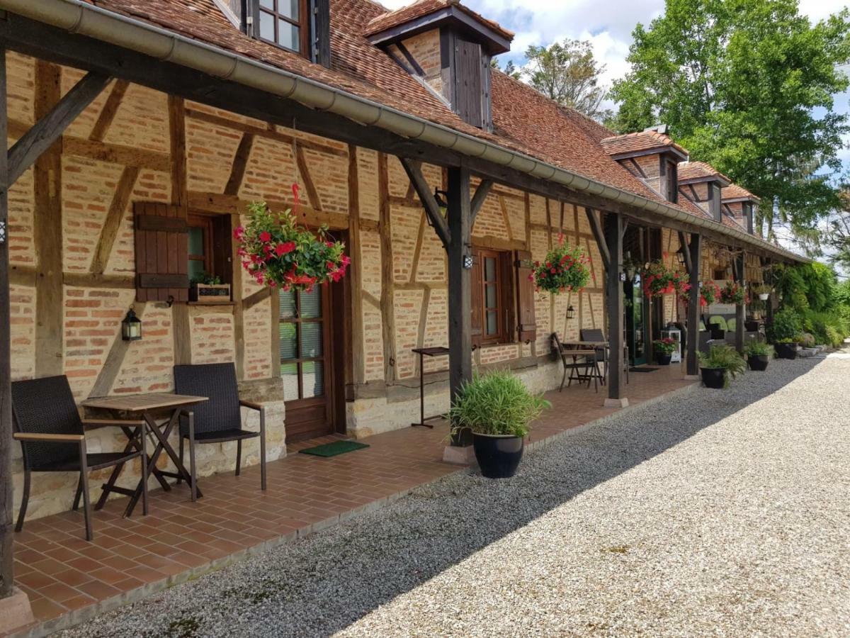 Bed and Breakfast Le Venay Frontenaud Экстерьер фото