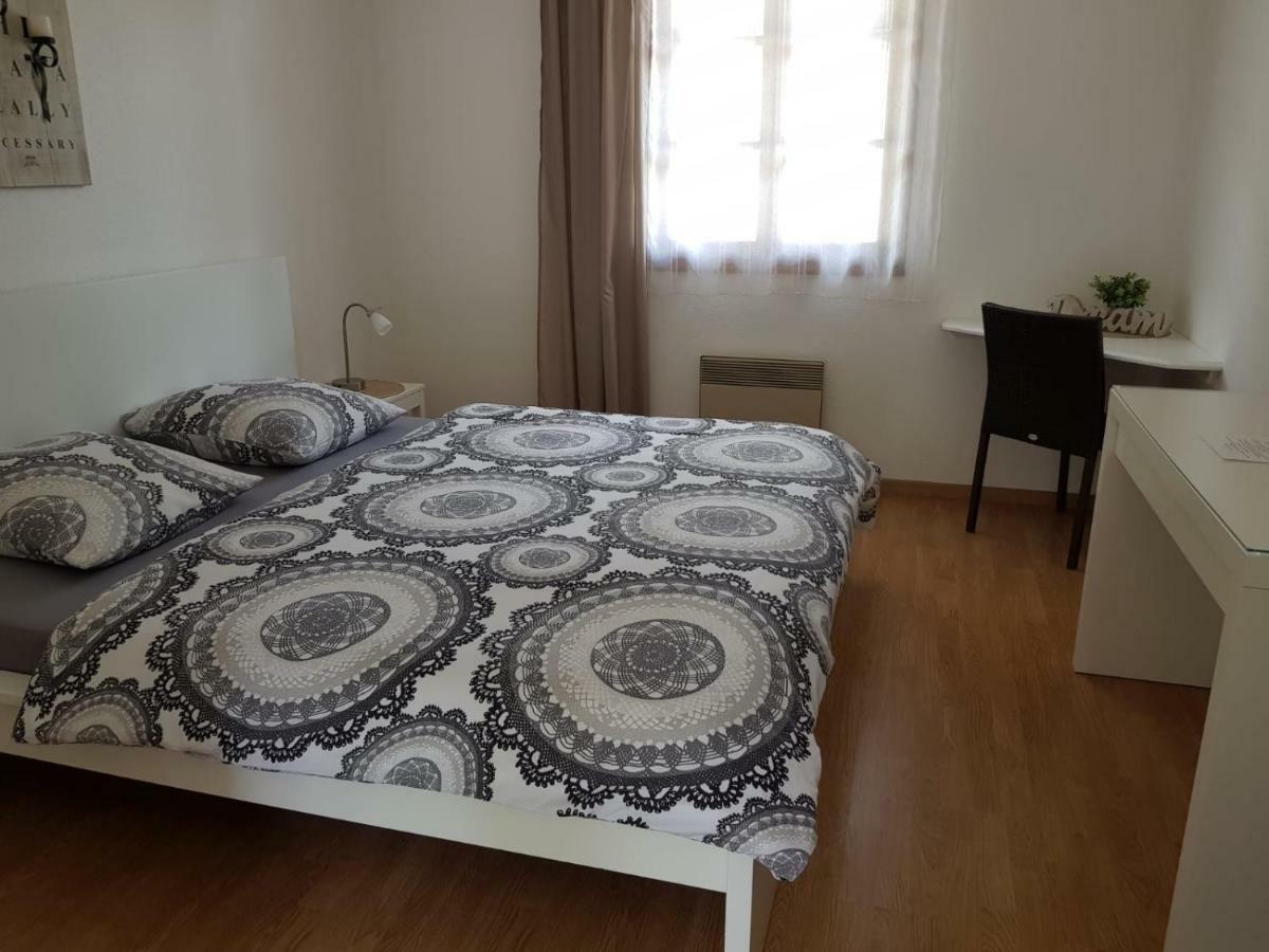 Bed and Breakfast Le Venay Frontenaud Экстерьер фото